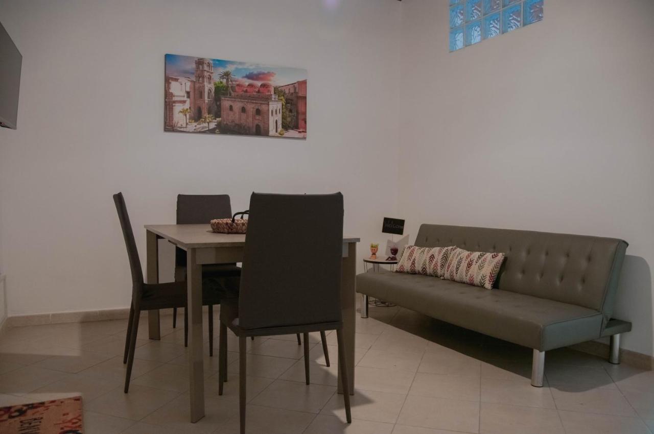 Ideisini'S Apartment Палермо Екстериор снимка