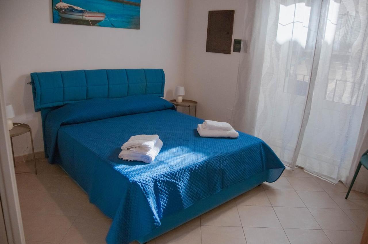 Ideisini'S Apartment Палермо Екстериор снимка