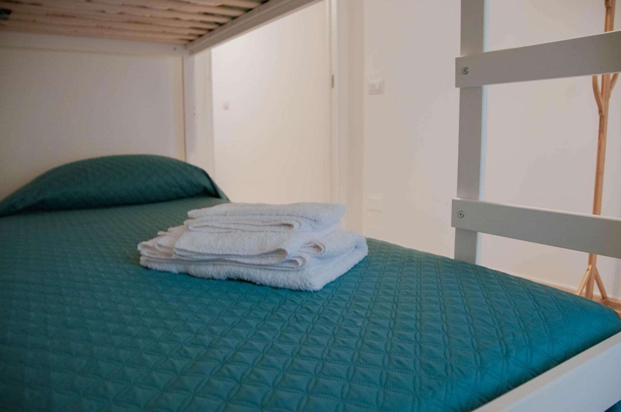 Ideisini'S Apartment Палермо Екстериор снимка